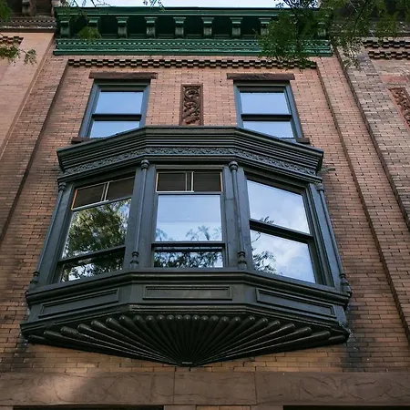 Jumel Terrace Apartment