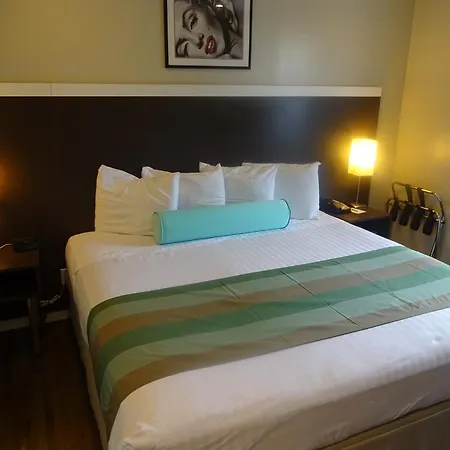 Super 8 By Wyndham Brooklyn / Park Slope Hotel New York