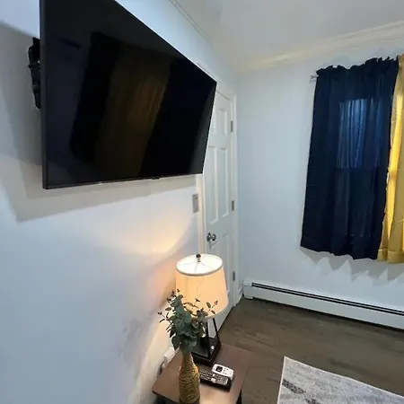 Spacious Comfort Apartment *
