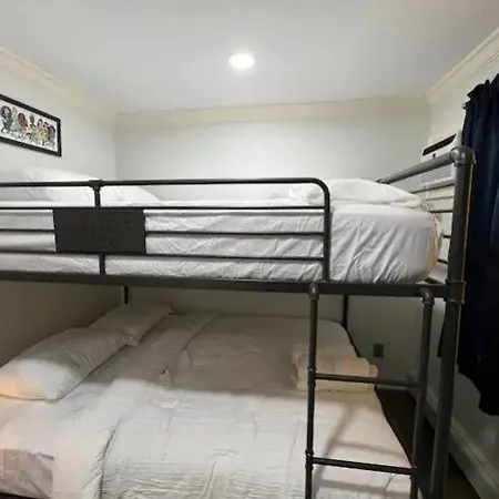 Spacious Comfort *