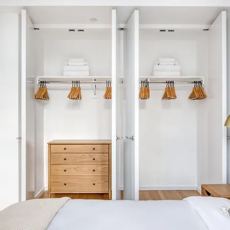 Midtown 1br W Gym Wd Across From Rock Center Nyc-670 * New York
