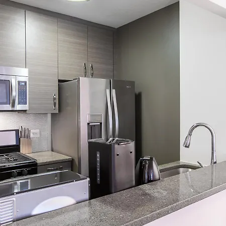 Apartment One Bed One Bath At Midtown East