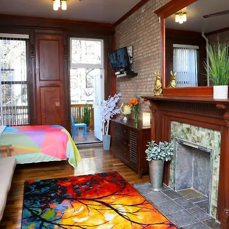 The Harlem Getaway Apartment New York