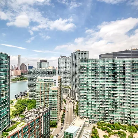 Apartment Lic 1br W Wd Elevator Doorman Nr E River Nyc-850 New York