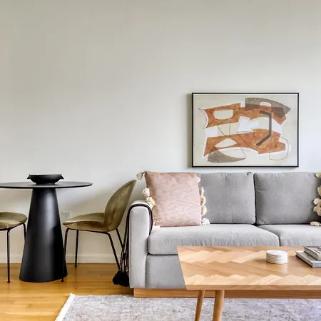 Lic 1br W Wd Elevator Doorman Nr E River Nyc-850 Apartment *