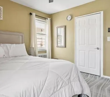 Holiday home Rockaway 3 Bedroom By The Sea. *