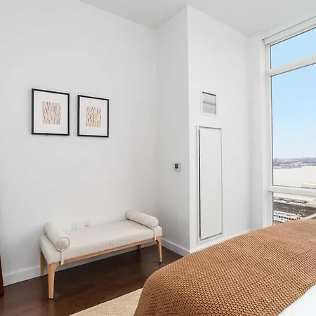 Lux Apt Bytime Sq & Hundson Yard Apartment