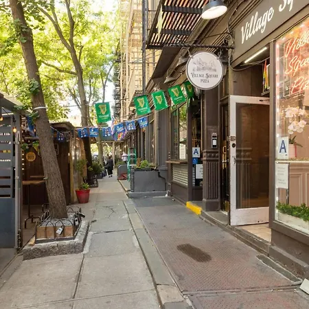 Apartment West Village 1br W High Ceilings Skylight Wd Nyc-1172 *