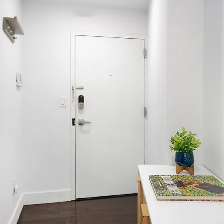 Apartment 809-2b New Bldg Jr Columbus Circle Balcony Wd