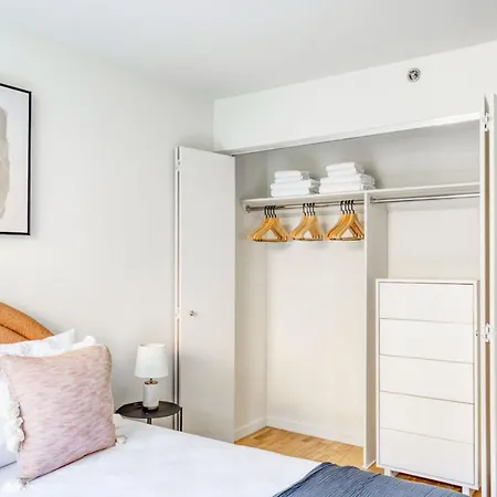 Uws 1br W Doorman Gym Nr Park Nyc-932 * New York
