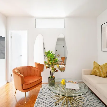 444-3e Contemporary 1br In Hell's Kitchen New York