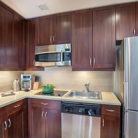Midtown 1br W Doorman Nr Penn Station Nyc-144 Apartment New York