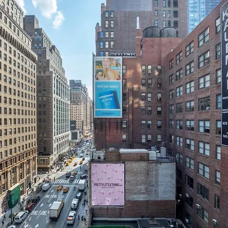 Midtown 1br W Doorman Nr Penn Station Nyc-144 Apartment
