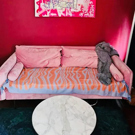 Apartment Sunlit Three-bedroom In The Vibrant Soho Neighborhood *
