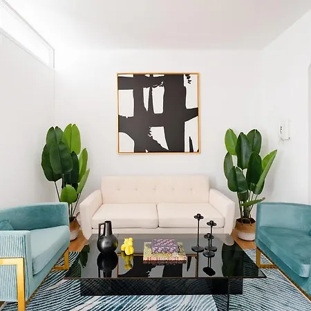 444-3f Newly Renovated 1br In Hell's Kitchen Apartment New York
