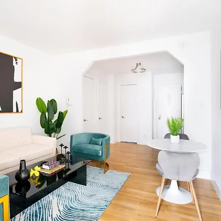 444-3f Newly Renovated 1br In Hell's Kitchen Apartment