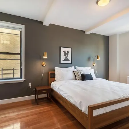 Ues 2br Windoor Pool Doorman Views Nyc-243 Apartment New York