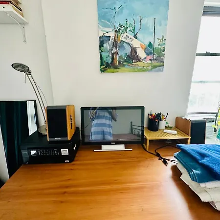 Apartment Sunlit Three-bedroom In The Vibrant Soho Neighborhood New York