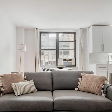 Midtown East 1br W Doorman Nr Grand Nyc-1170 Apartment New York