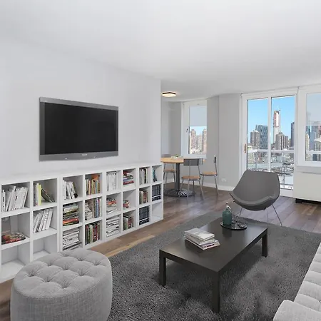 Hells Kitchen 1br W Pool Gym Dm Nr Subway Nyc-482 New York