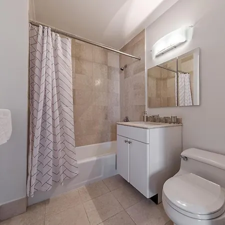 1br Nr Broadway W Indoor Pool Doorman Nyc-14 New York