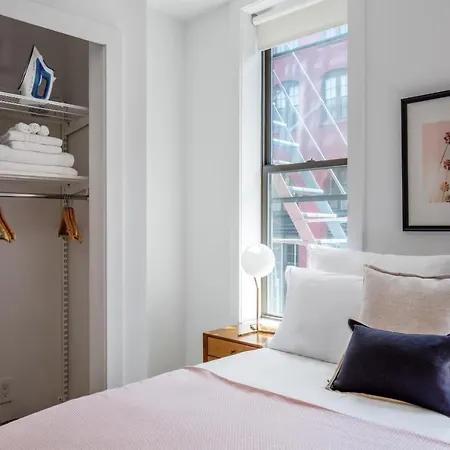 Apartment Soho 1br W Wd In Unit On A Quiet Street Nyc-313 *