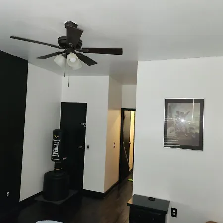 Apartment Spacious 3br, 2b *