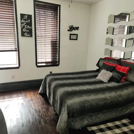 Apartment Spacious 3br, 2b *
