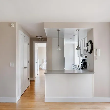 Two Bedroom Two Ba At Upper West Side *
