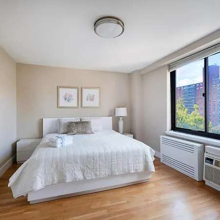 Two Bedroom Two Ba At Upper West Side Apartment New York