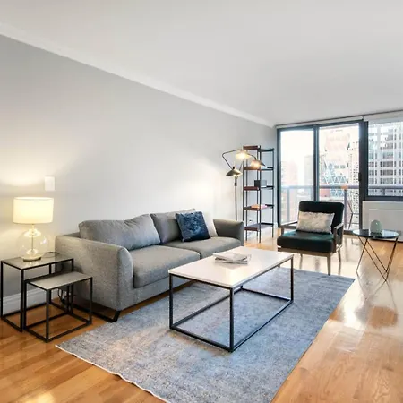 Midtown 2br W Pool Gym Roof Nr Subway Nyc-385 New York