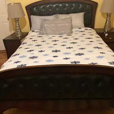 Homestay Lansing Terrace New York