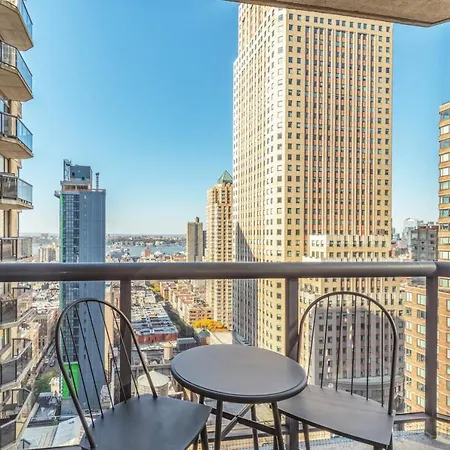 Midtown 1br W Gym Roof Pool Nr Broadway Nyc-384 Apartment