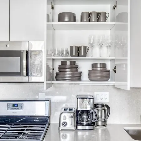 Kips Bay 2br W Doorman Gym Nr 5th Av Shops Nyc-654 * New York