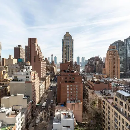 Apartment Midtown E 2br W Doorman Wd Nr Park Nyc-440 New York