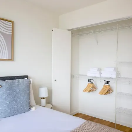Lic 1br W Pool Gym Nr River Nyc-934 Apartment *