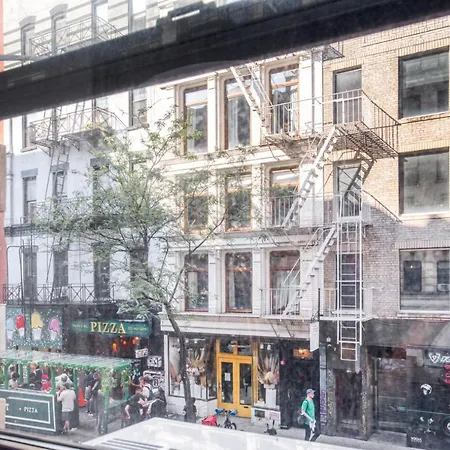 Soho 2br W Balcony Wd Nr Wf Nyc-905 Apartment New York