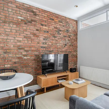 East Village 2br W Balcony Wd Nr Subway Nyc-1191