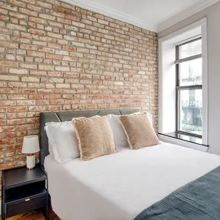 Soho 2br W Balcony Wd Nr Wf Nyc-905 Apartment *