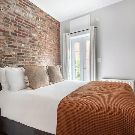East Village 2br W Balcony Wd Nr Subway Nyc-1191 *