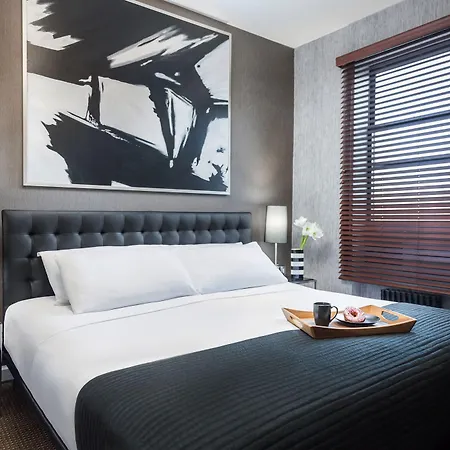Hotel Park West 3*