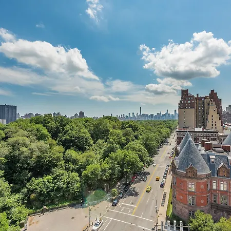 Park West 3* New York