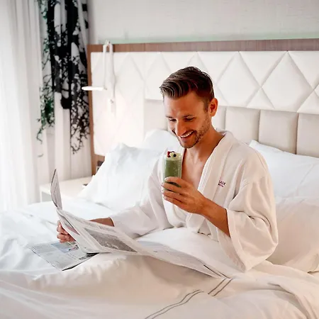 Hotel Even - Times Square South By Ihg 4*