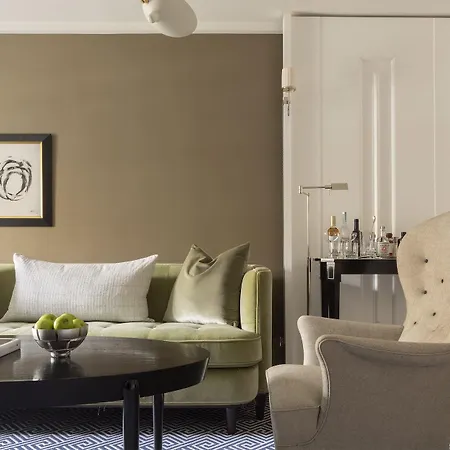 Hotel The Carlyle, A Rosewood 5*