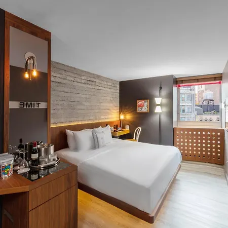 Henri 4* New York