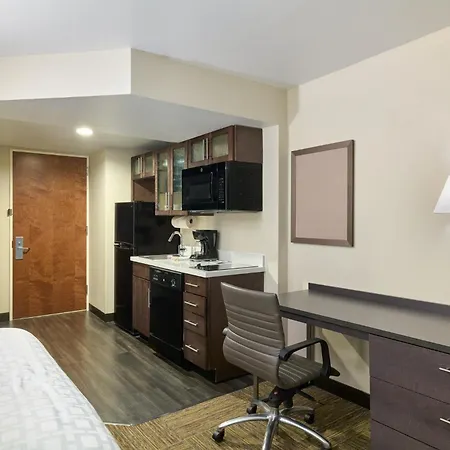 Hotel Candlewood Nyc -times Square By Ihg 3*