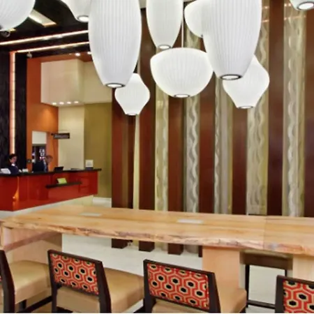 Hilton Garden New York/midtown Park Avenue 3*
