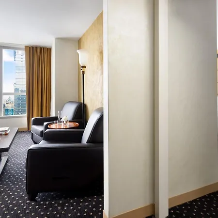 Hotel Millennium Broadway Times Square 4*