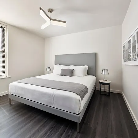 Aka Times Square Aparthotel 4*