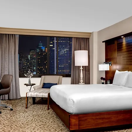 Hilton Times Square Hotel 4*